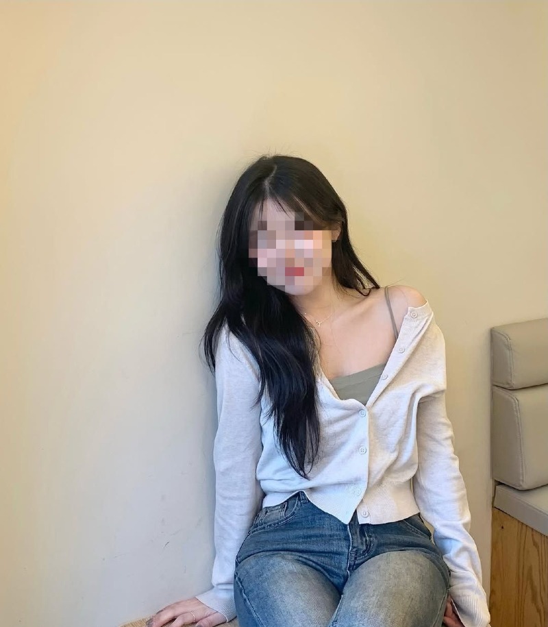 아영.jpg
